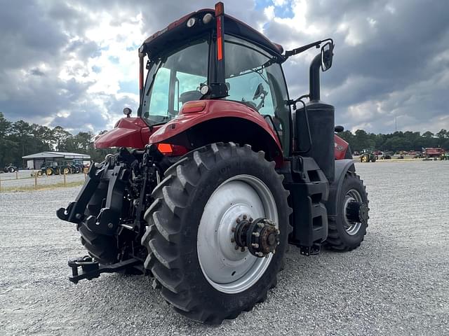 Image of Case IH Magnum 250 equipment image 4