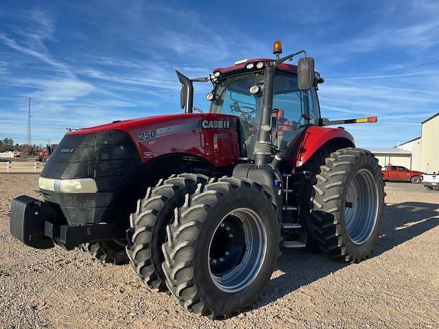 Image of Case IH Magnum 250 CVT equipment image 1