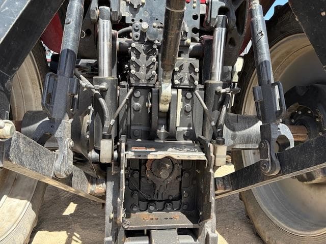 Image of Case IH Magnum 250 equipment image 3