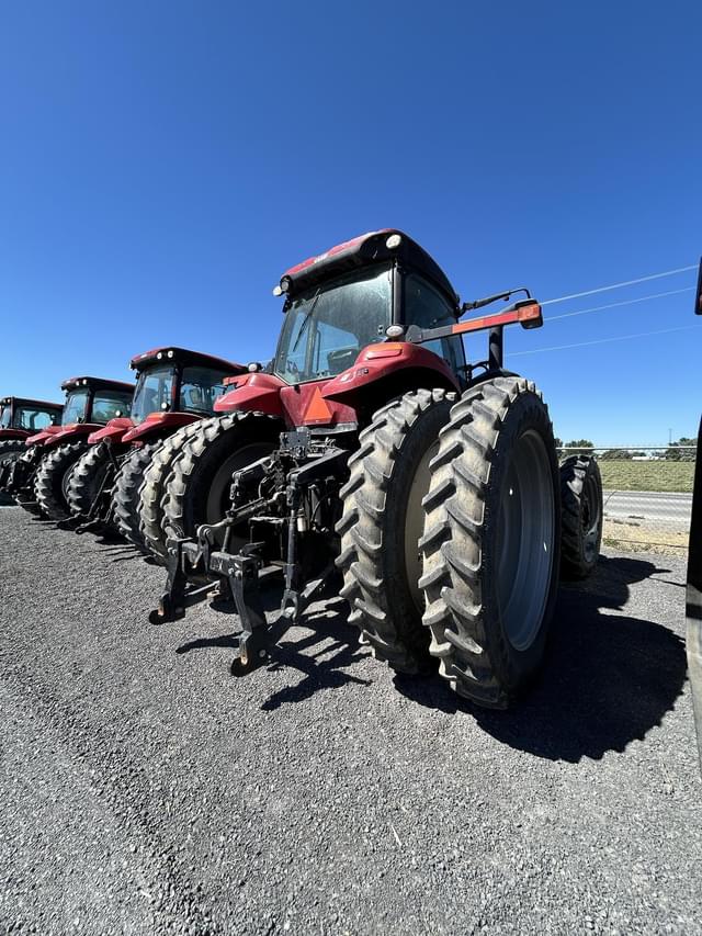 Image of Case IH Magnum 250 equipment image 3