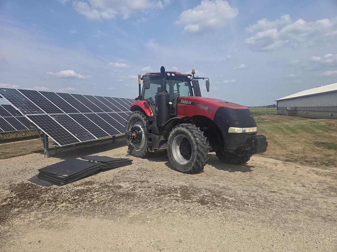 Image of Case IH Magnum 250 Primary image