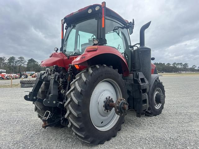 Image of Case IH Magnum 250 equipment image 4