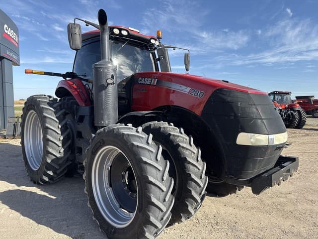 Image of Case IH Magnum 280 equipment image 1