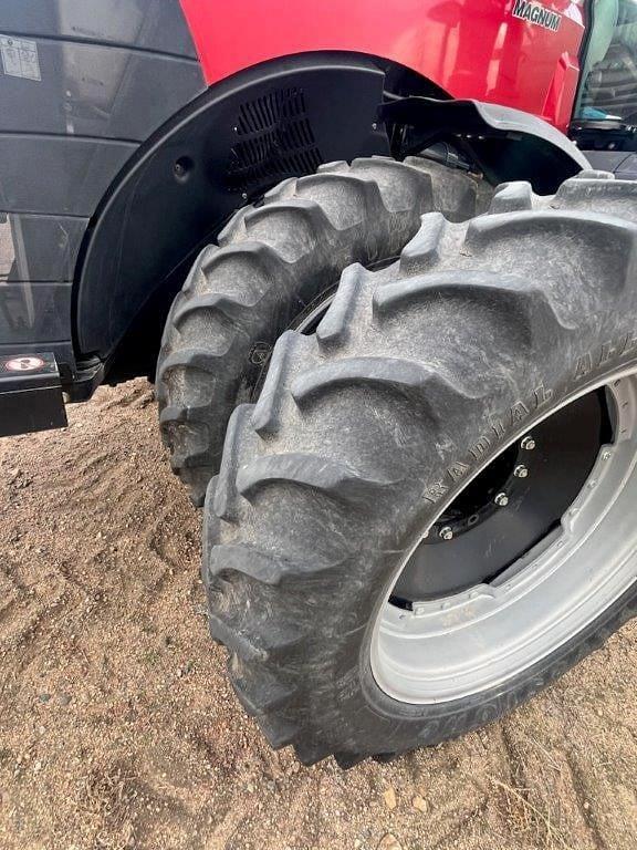 Image of Case IH Magnum 280 equipment image 4