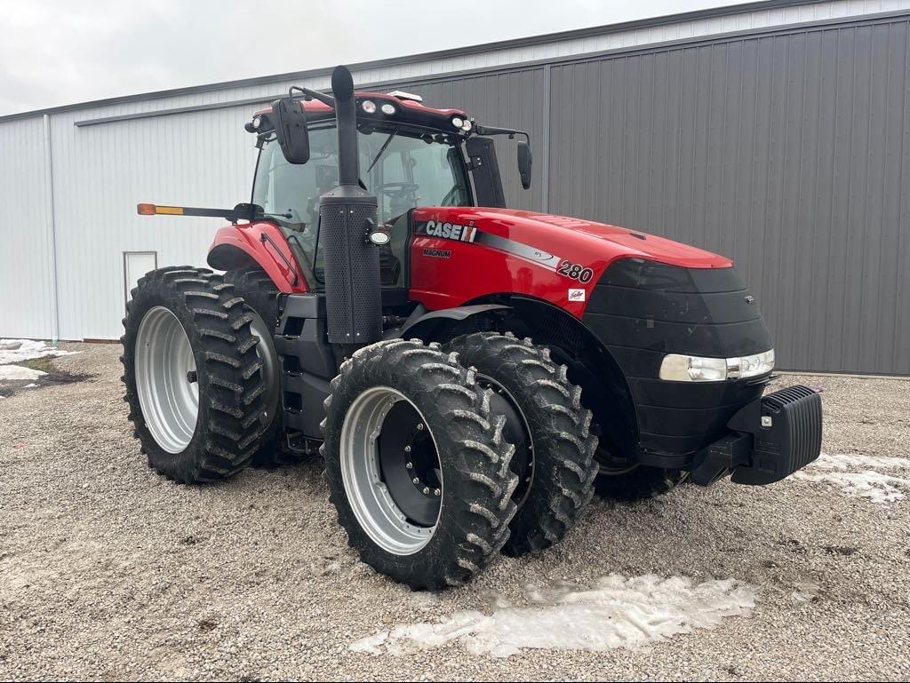 2019 Case IH Magnum 280 Equipment Image0