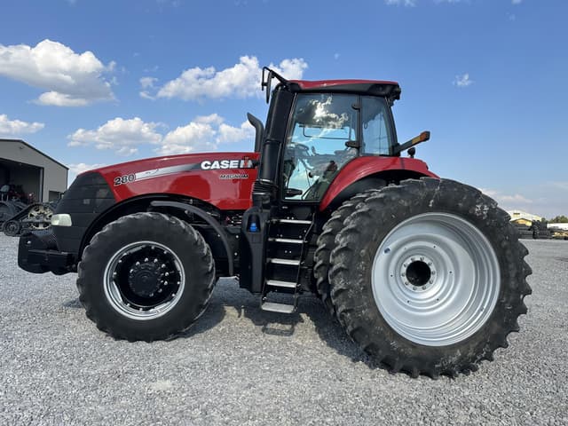 Image of Case IH Magnum 280 equipment image 2