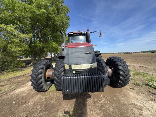 Image of Case IH Magnum 310 equipment image 2