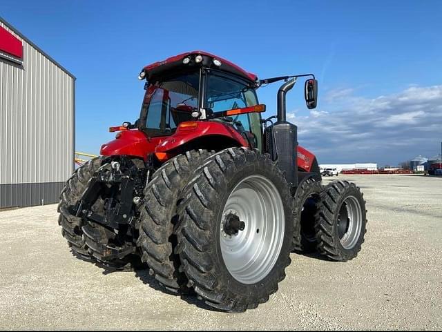 Image of Case IH Magnum 310 equipment image 2