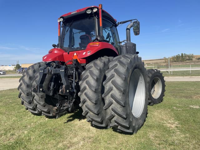 Image of Case IH Magnum 310 equipment image 2