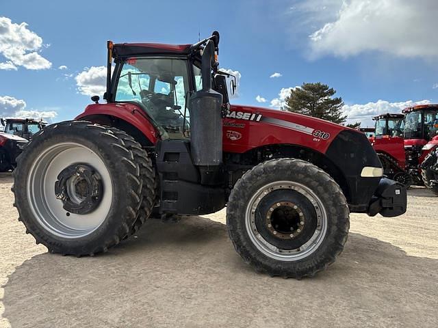 Image of Case IH Magnum 310 equipment image 2