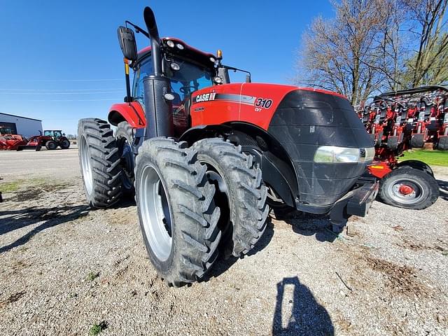 Image of Case IH Magnum 310 equipment image 3