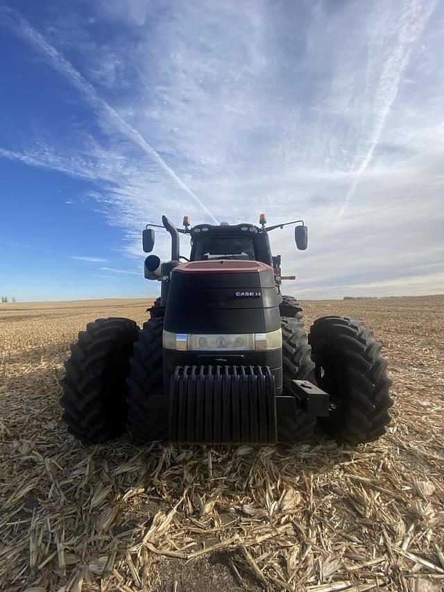 Image of Case IH Magnum 310 equipment image 2