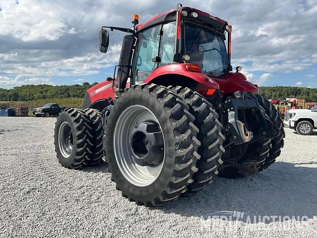 Image of Case IH Magnum 310 equipment image 2