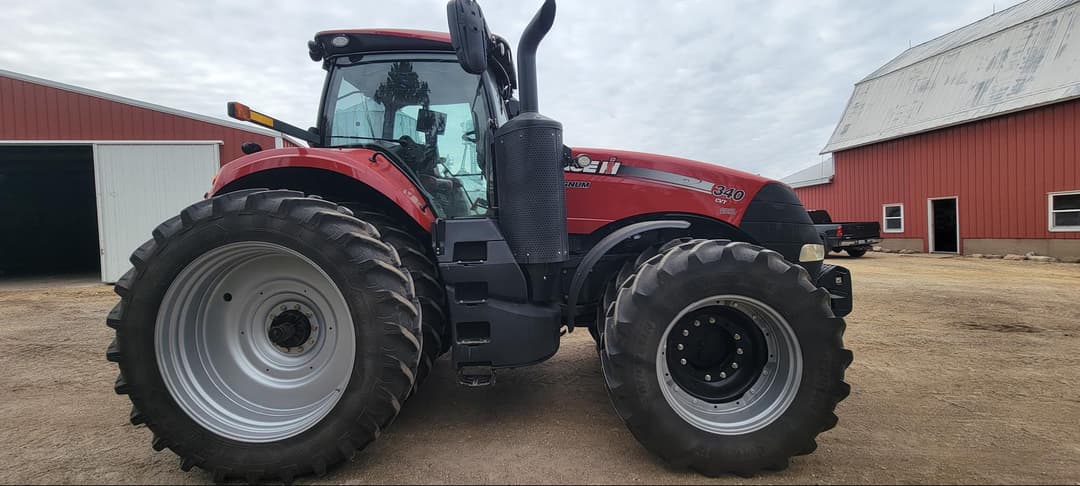 Image of Case IH Magnum 340 Primary image
