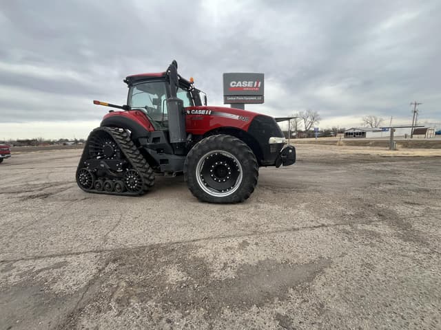 Image of Case IH Magnum 340 Rowtrac equipment image 1