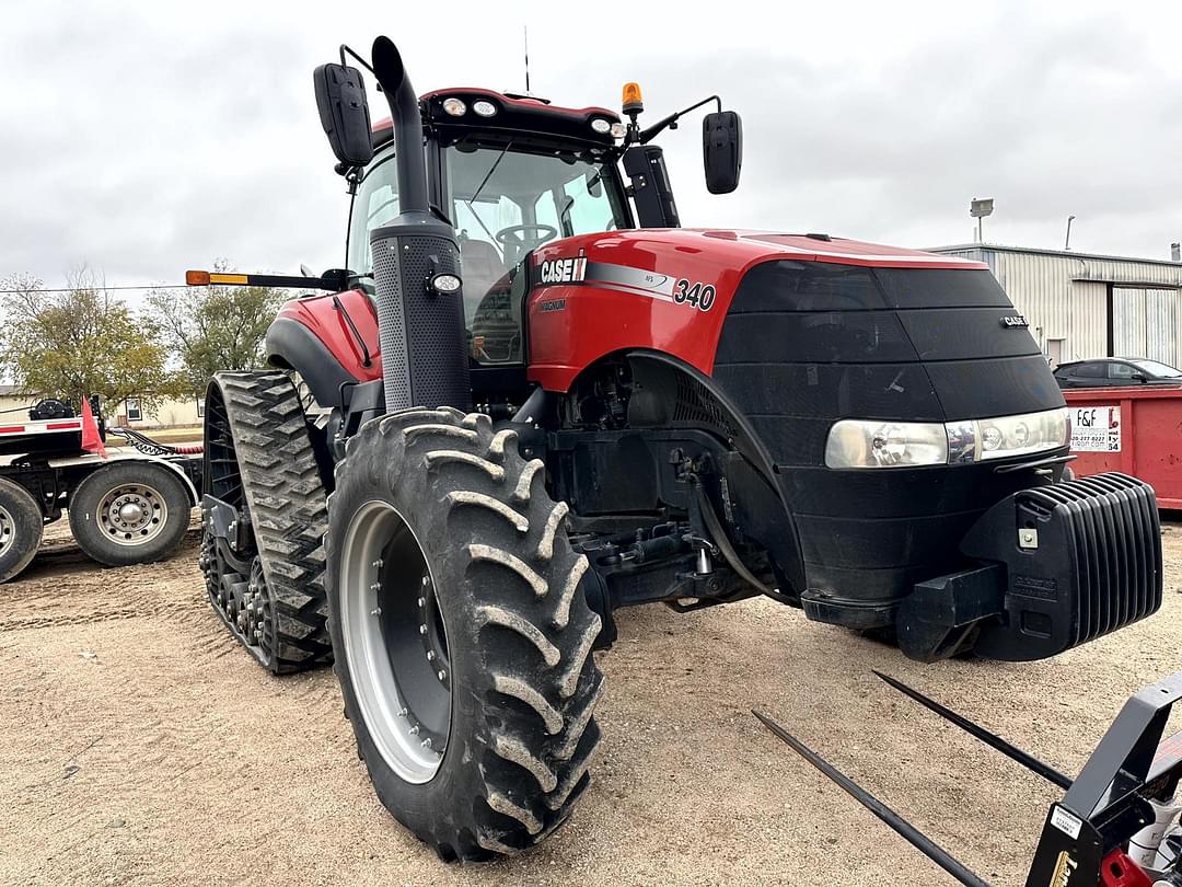 Image of Case IH Magnum 340 Rowtrac Primary image