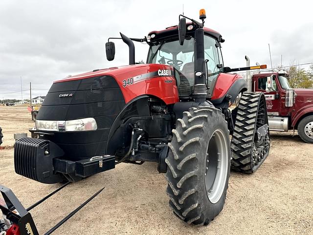 Image of Case IH Magnum 340 Rowtrac equipment image 2