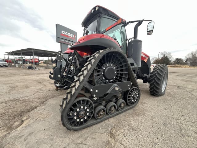 Image of Case IH Magnum 340 Rowtrac equipment image 2