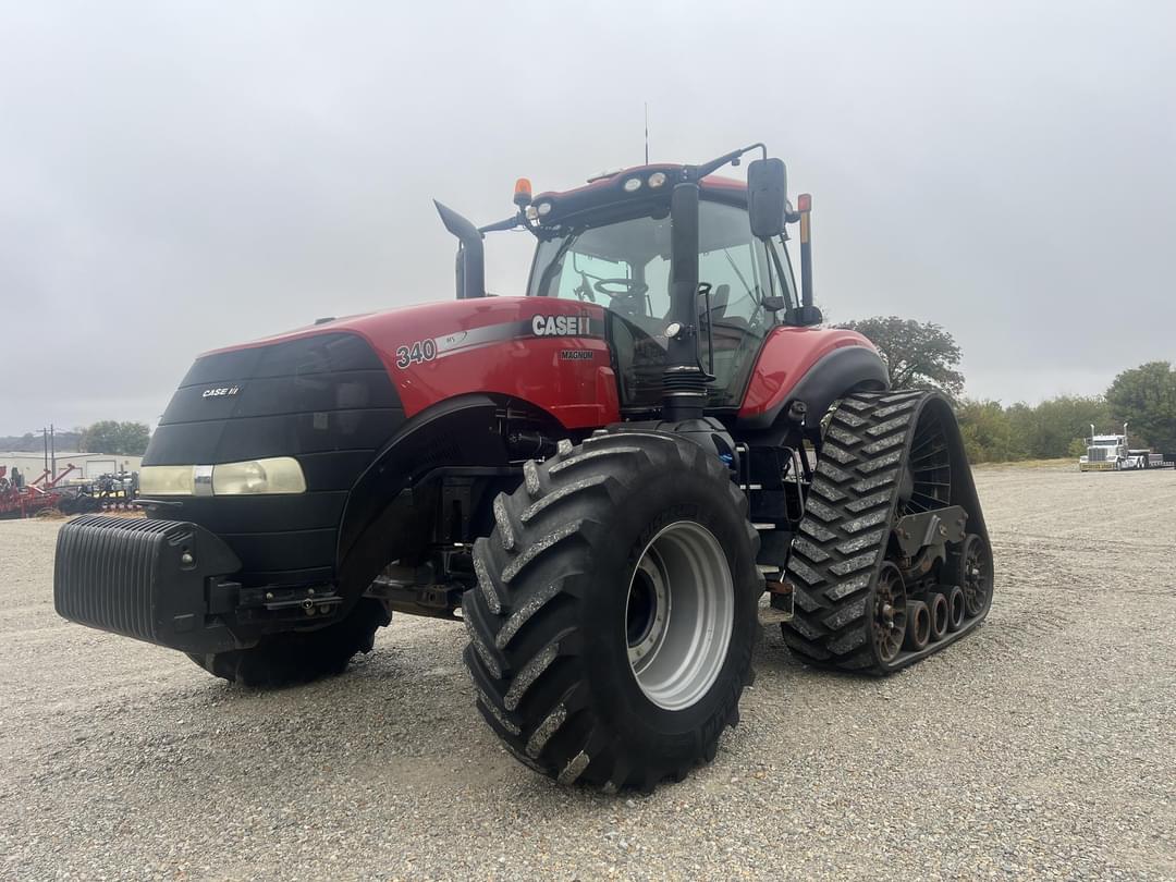 Image of Case IH Magnum 340 Rowtrac Primary image
