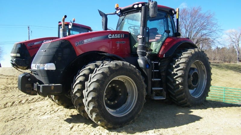2019 Case IH Magnum 340 Equipment Image0