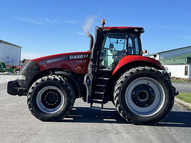 Image of Case IH Magnum 380 equipment image 1