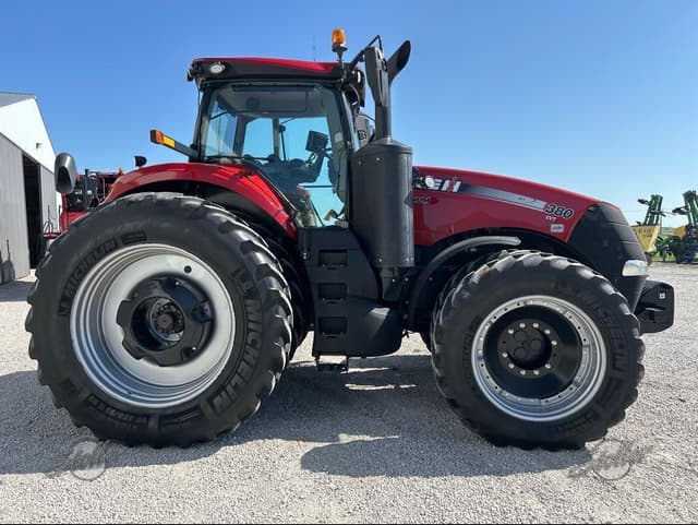 Image of Case IH Magnum 380 equipment image 1