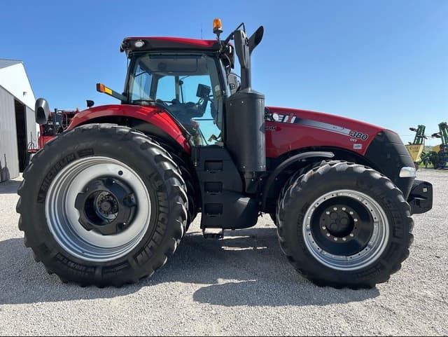 Image of Case IH Magnum 380 equipment image 1