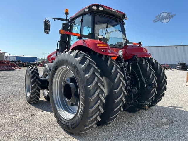 Image of Case IH Magnum 380 equipment image 4