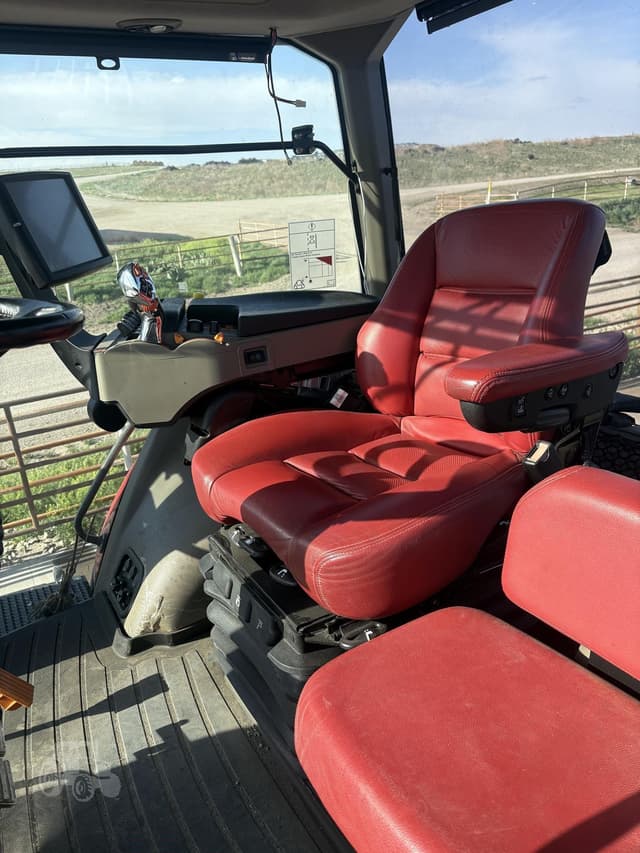 Image of Case IH Magnum 380 equipment image 1