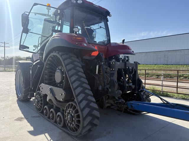 Image of Case IH Magnum 380 equipment image 3