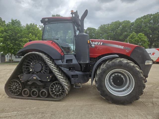Image of Case IH Magnum 380 RowTrac equipment image 1