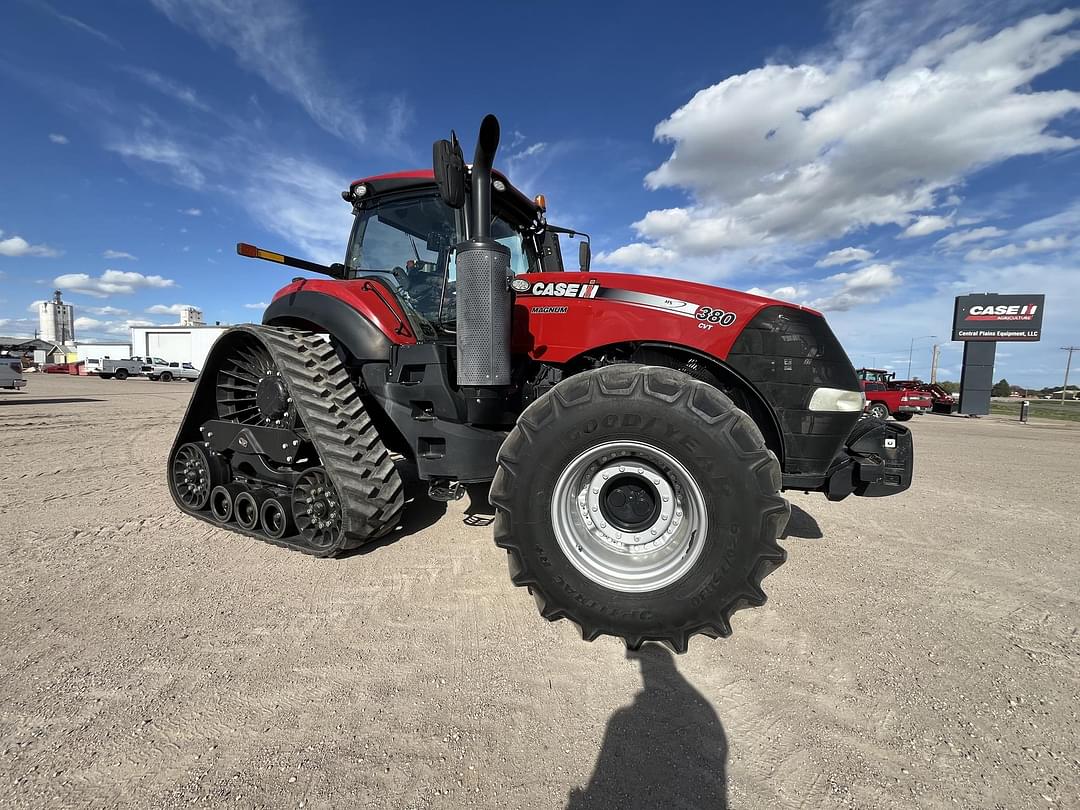 Image of Case IH Magnum 380 RowTrac Primary image