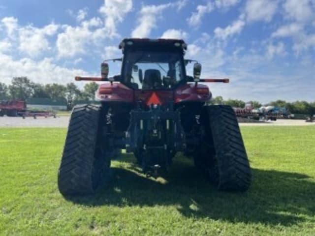 Image of Case IH Magnum 380 RowTrac equipment image 1