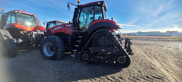 Image of Case IH Magnum 380 RowTrac equipment image 2