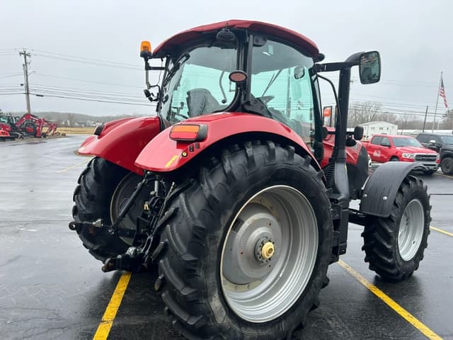 Image of Case IH Maxxum 135 equipment image 4
