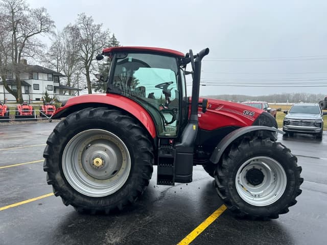 Image of Case IH Maxxum 135 equipment image 3