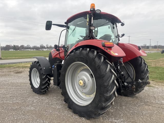 Image of Case IH Maxxum 135 equipment image 4