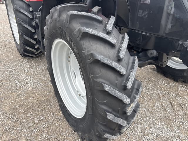 Image of Case IH Maxxum 135 equipment image 3