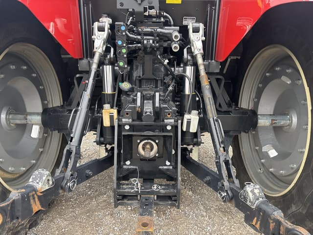 Image of Case IH Maxxum 135 equipment image 1