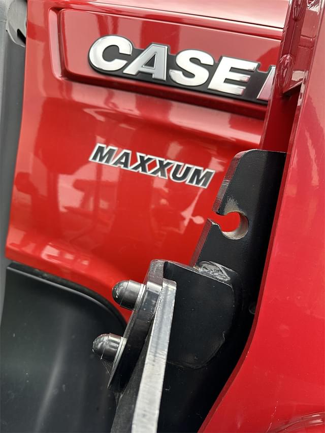 Image of Case IH Maxxum 145 equipment image 2