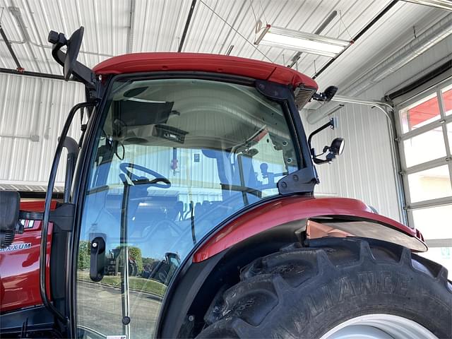 Image of Case IH Maxxum 145 equipment image 4