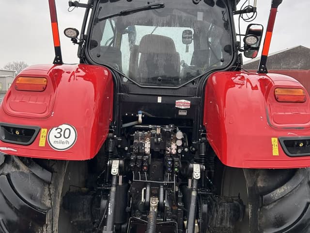 Image of Case IH Optum 300 equipment image 3