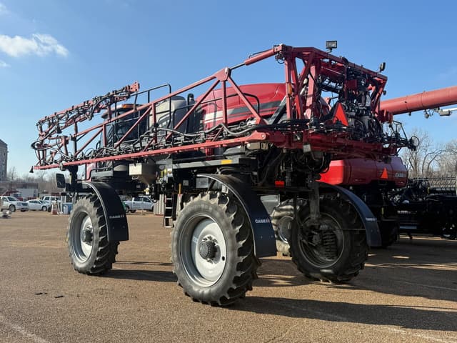 Image of Case IH Patriot 2250 equipment image 4