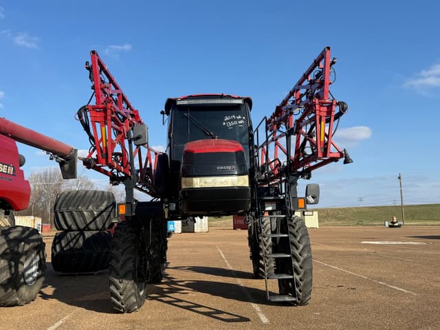 Image of Case IH Patriot 2250 equipment image 3