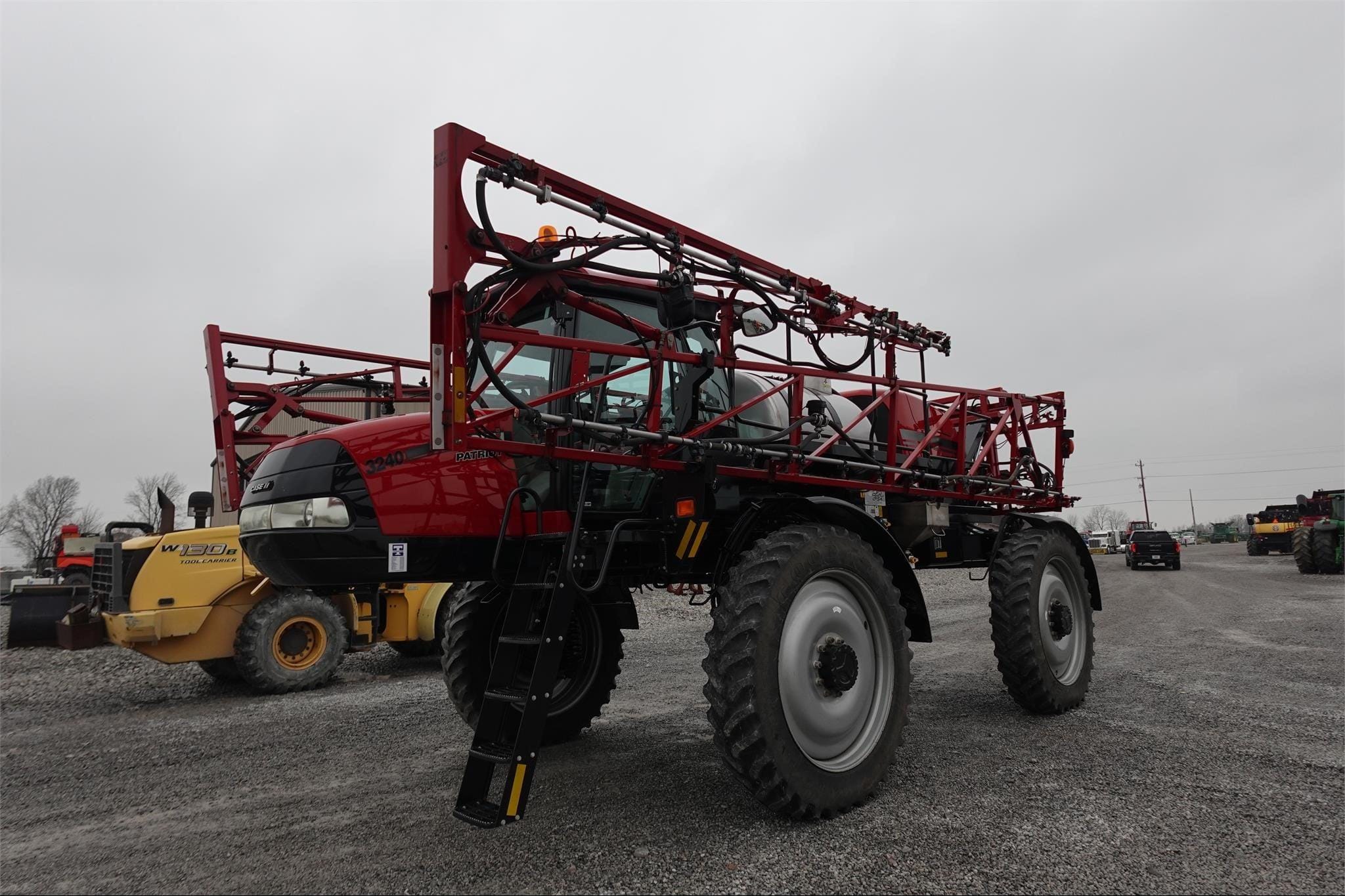 2019 Case IH 3240 Patriot Equipment Image0