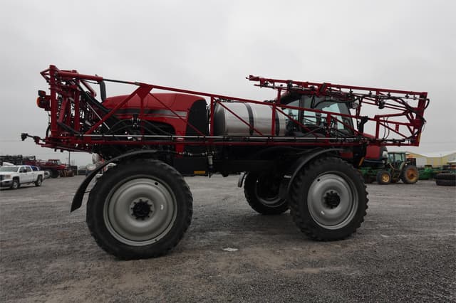 Image of Case IH 3240 Patriot equipment image 3