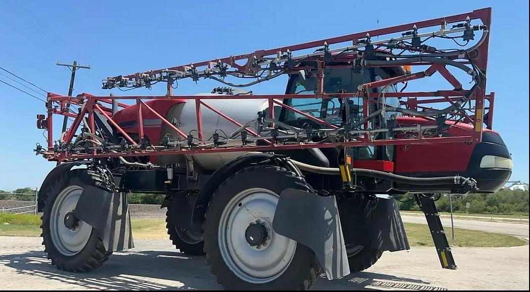 Image of Case IH Patriot 3340 Primary Image