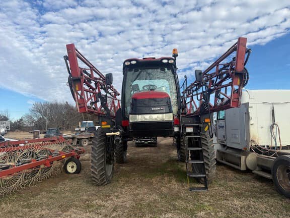 Image of Case IH Patriot 3340 equipment image 1