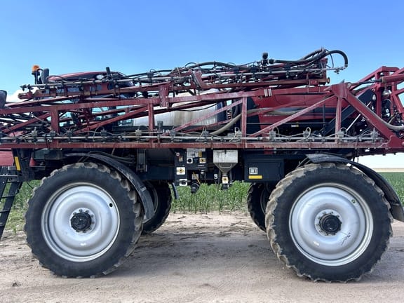 Main image Case IH Patriot 3340
