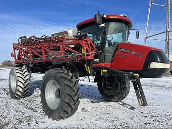 Main image Case IH Patriot 4440